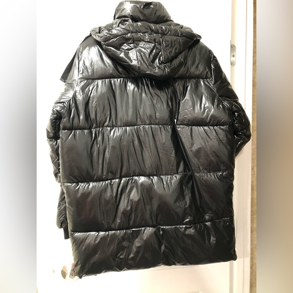 Mountain Ridge Puffer - Picture 2 of 4